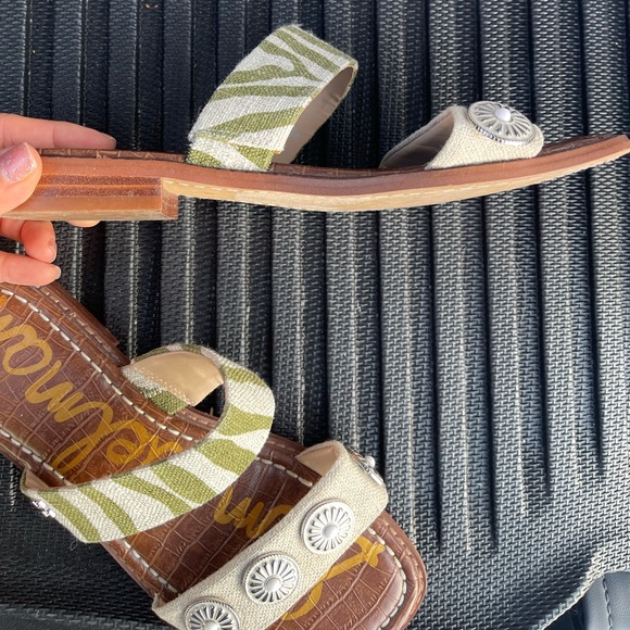 Sam Edelman Green and Brown Sandals - Picture 8 of 10